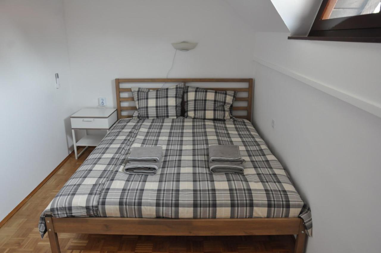 Apartma Julija Hiska 59 卡特兹奥布萨维 外观 照片